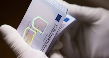 Громадяни України, які отримали ID-паспорти, не матимуть жодних проблем на виборах